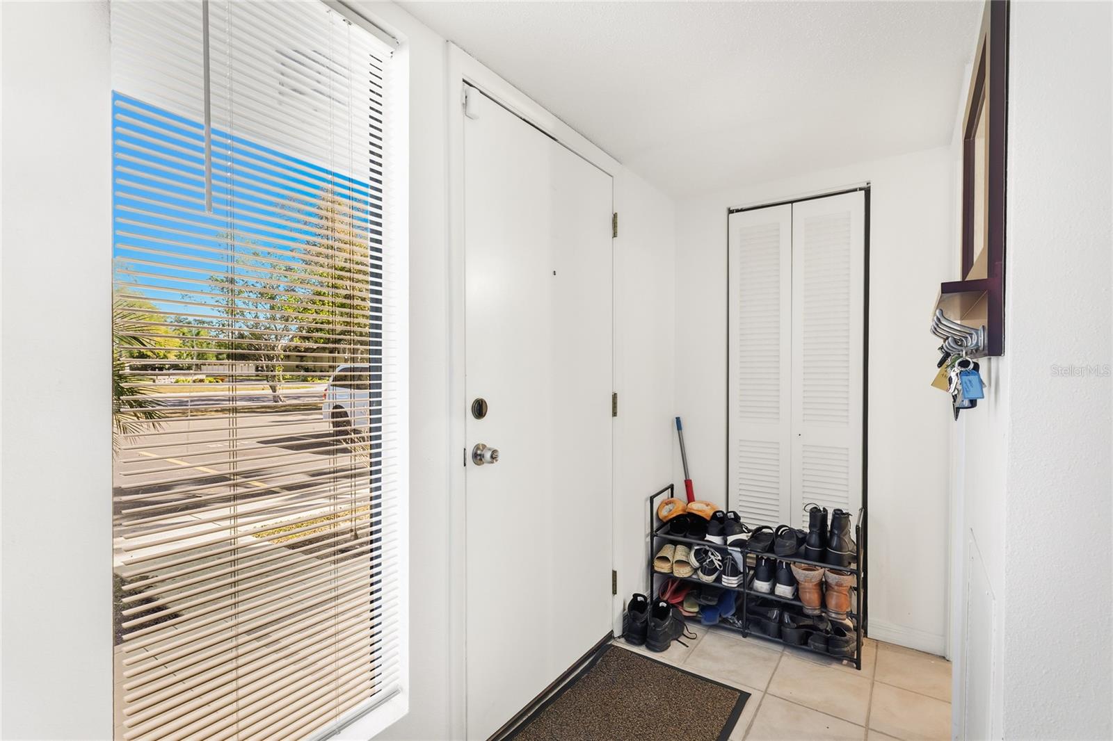 4001 BENEVA RD #305, SARASOTA, FL, 34233