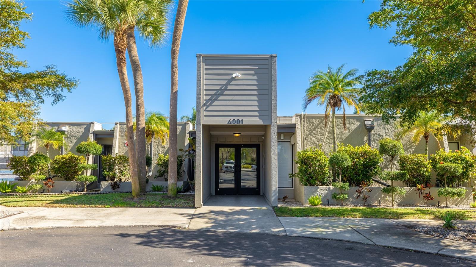 4001 BENEVA RD #305, SARASOTA, FL, 34233