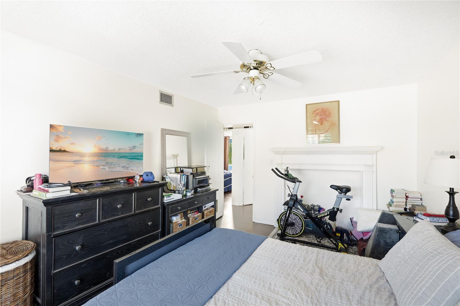 4001 BENEVA RD #305, SARASOTA, FL, 34233