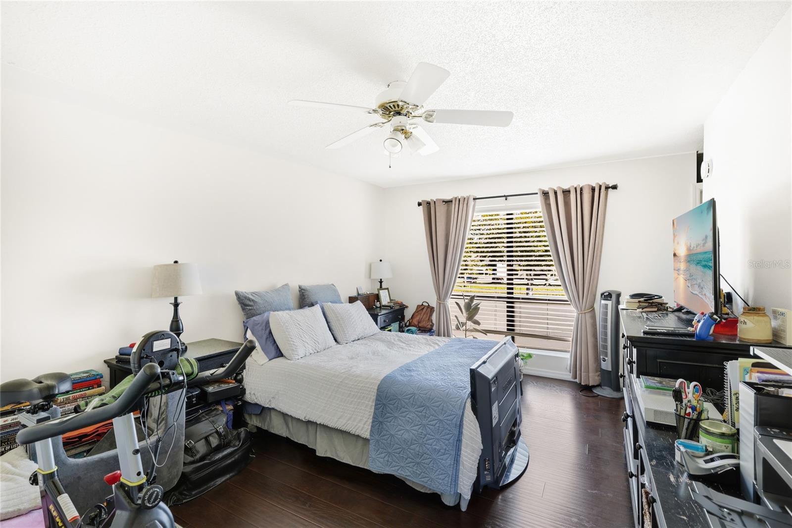 4001 BENEVA RD #305, SARASOTA, FL, 34233