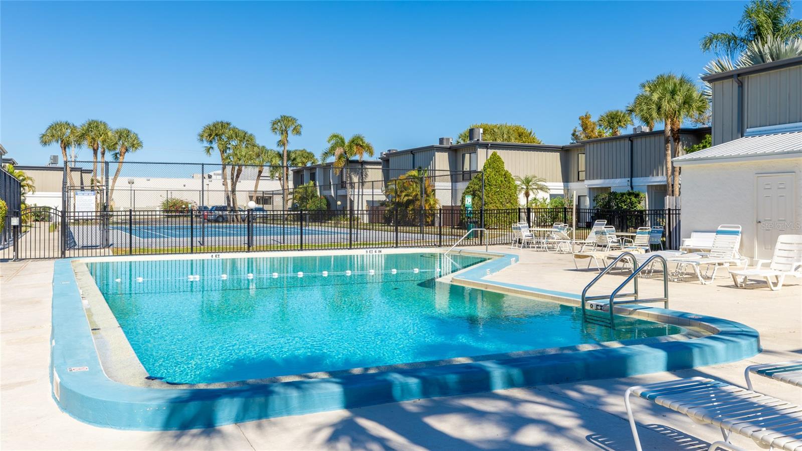 4001 BENEVA RD #305, SARASOTA, FL, 34233