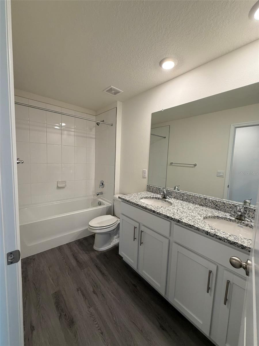 35991 SUNFLOWER HILL DR, ZEPHYRHILLS, FL, 33541