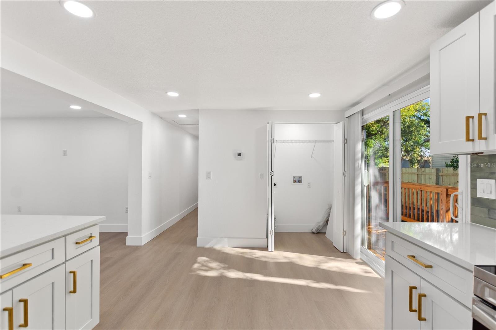 9807 N 19TH ST, TAMPA, FL, 33612