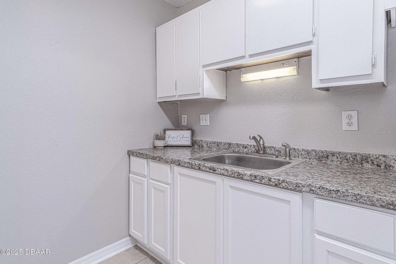 1600 BIG TREE RD #H4, SOUTH DAYTONA, FL, 32119