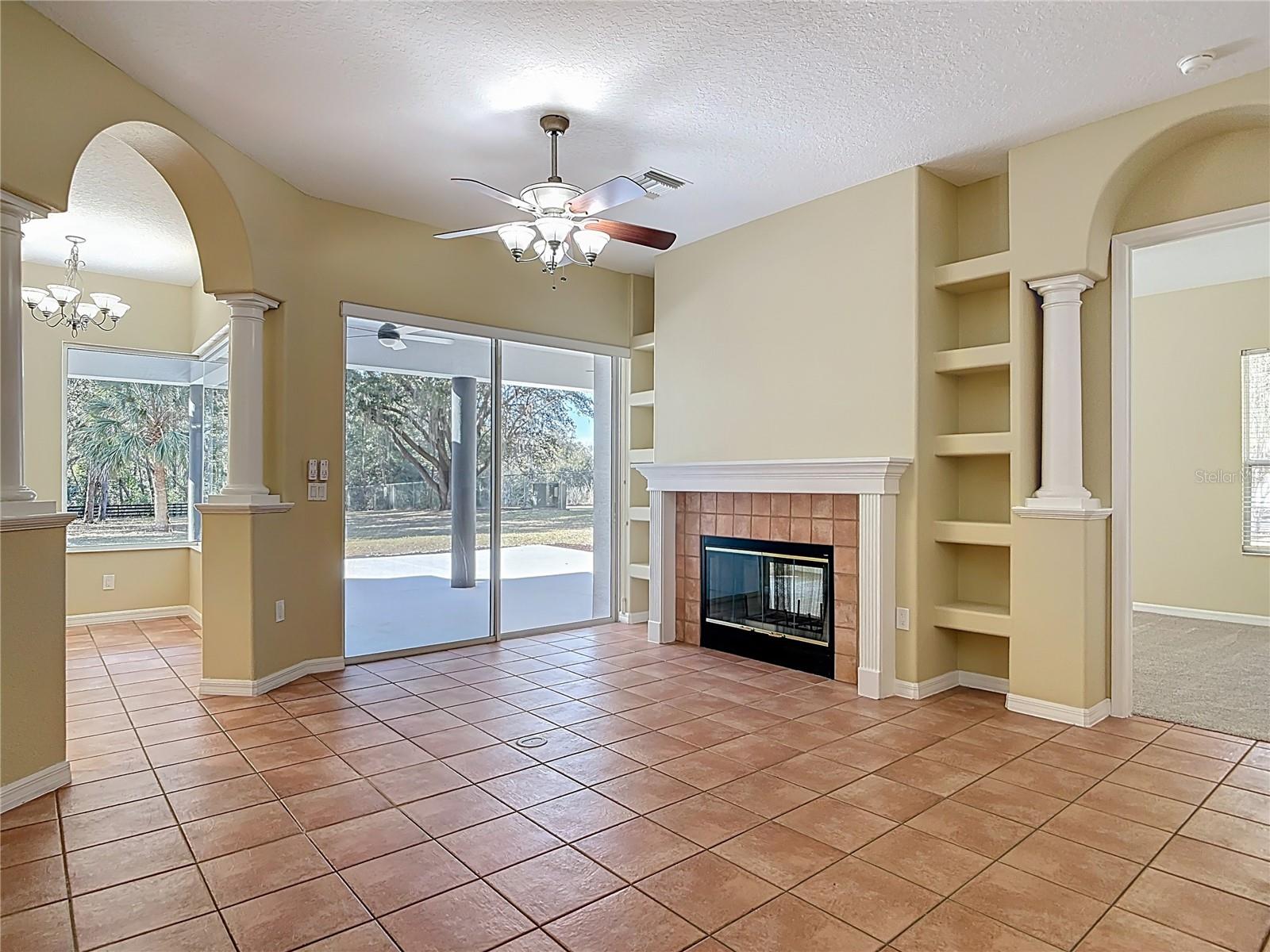 949 HAWK LNDG, FRUITLAND PARK, FL, 34731