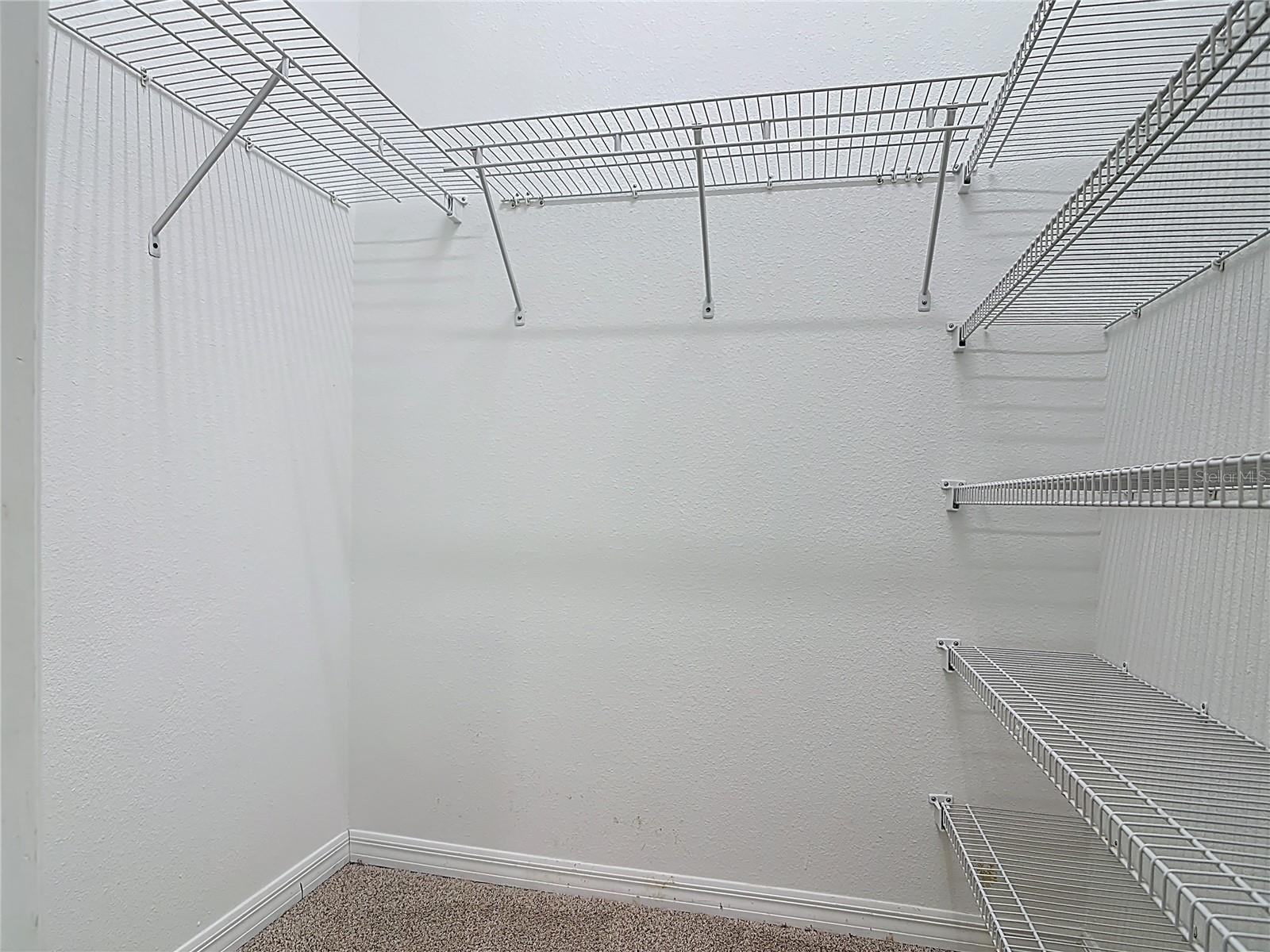 949 HAWK LNDG, FRUITLAND PARK, FL, 34731