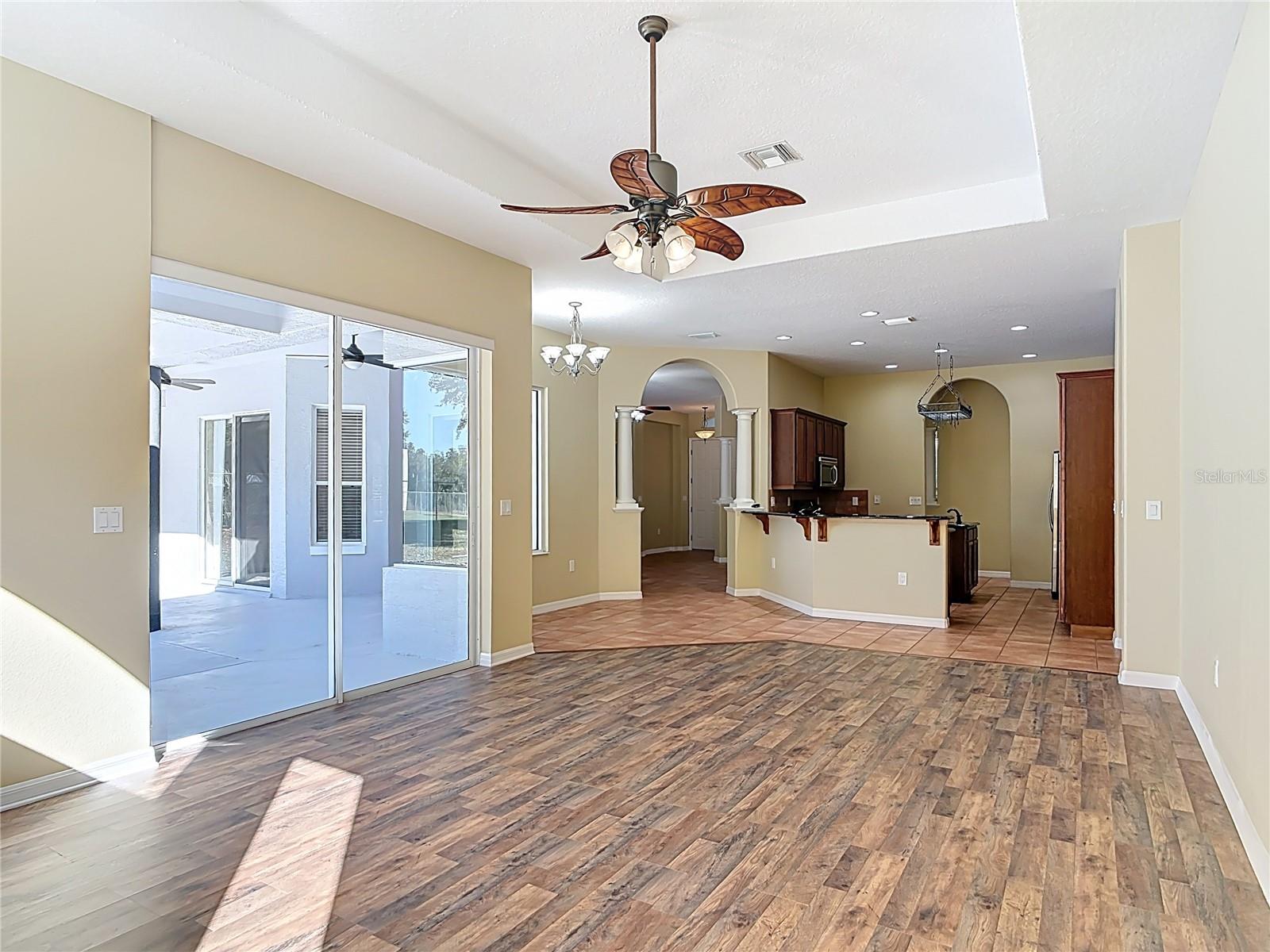 949 HAWK LNDG, FRUITLAND PARK, FL, 34731