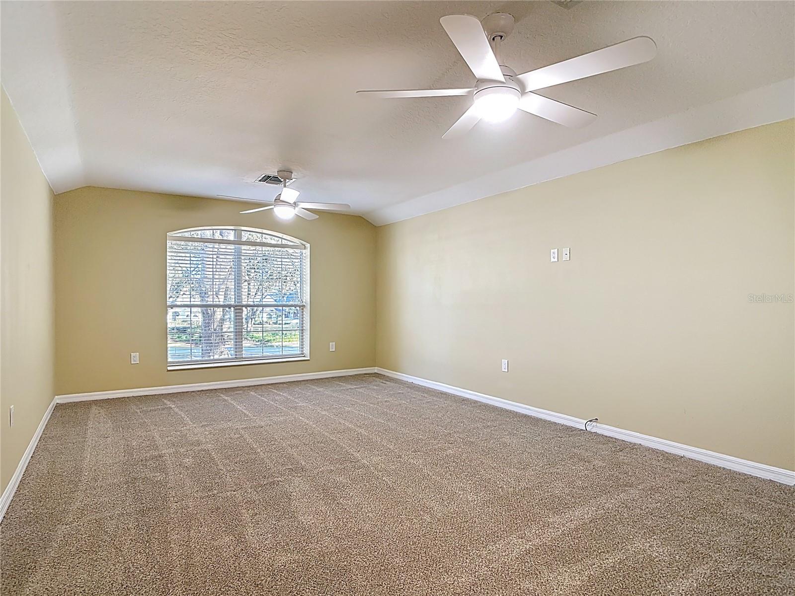 949 HAWK LNDG, FRUITLAND PARK, FL, 34731