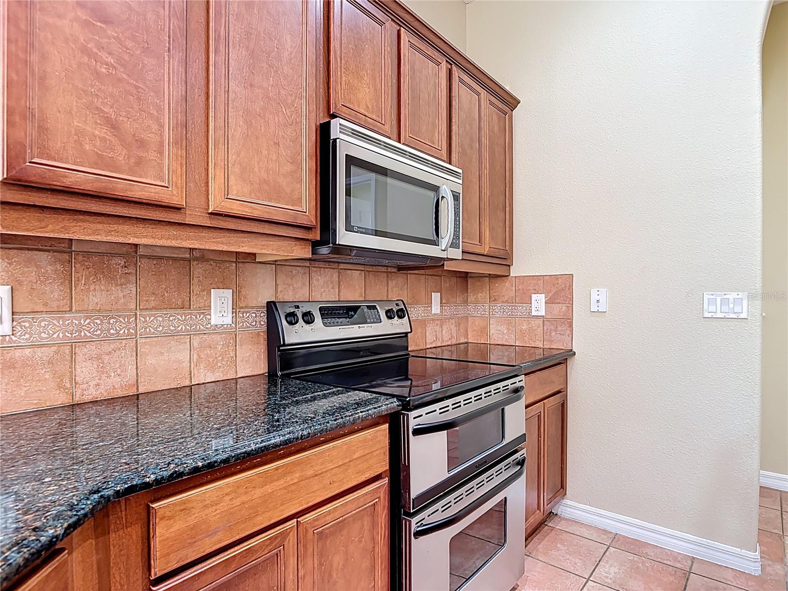 949 HAWK LNDG, FRUITLAND PARK, FL, 34731