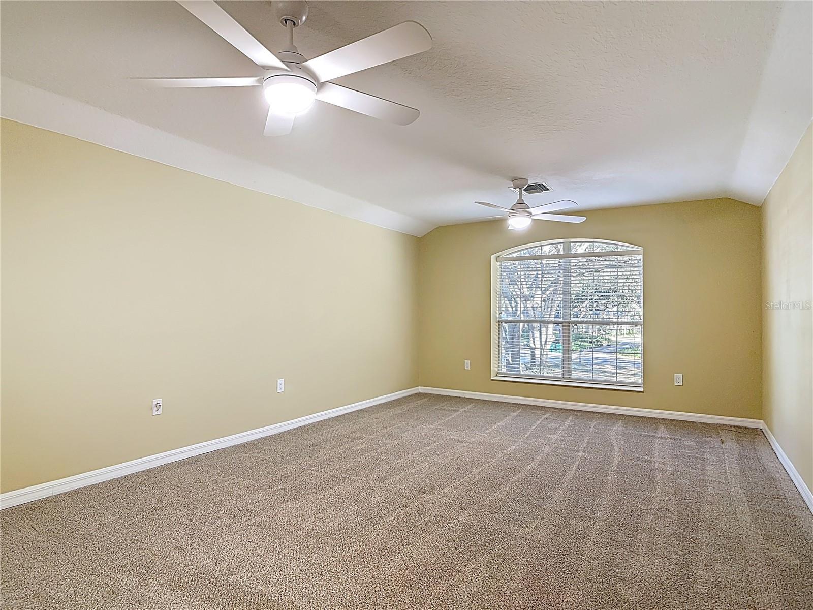 949 HAWK LNDG, FRUITLAND PARK, FL, 34731