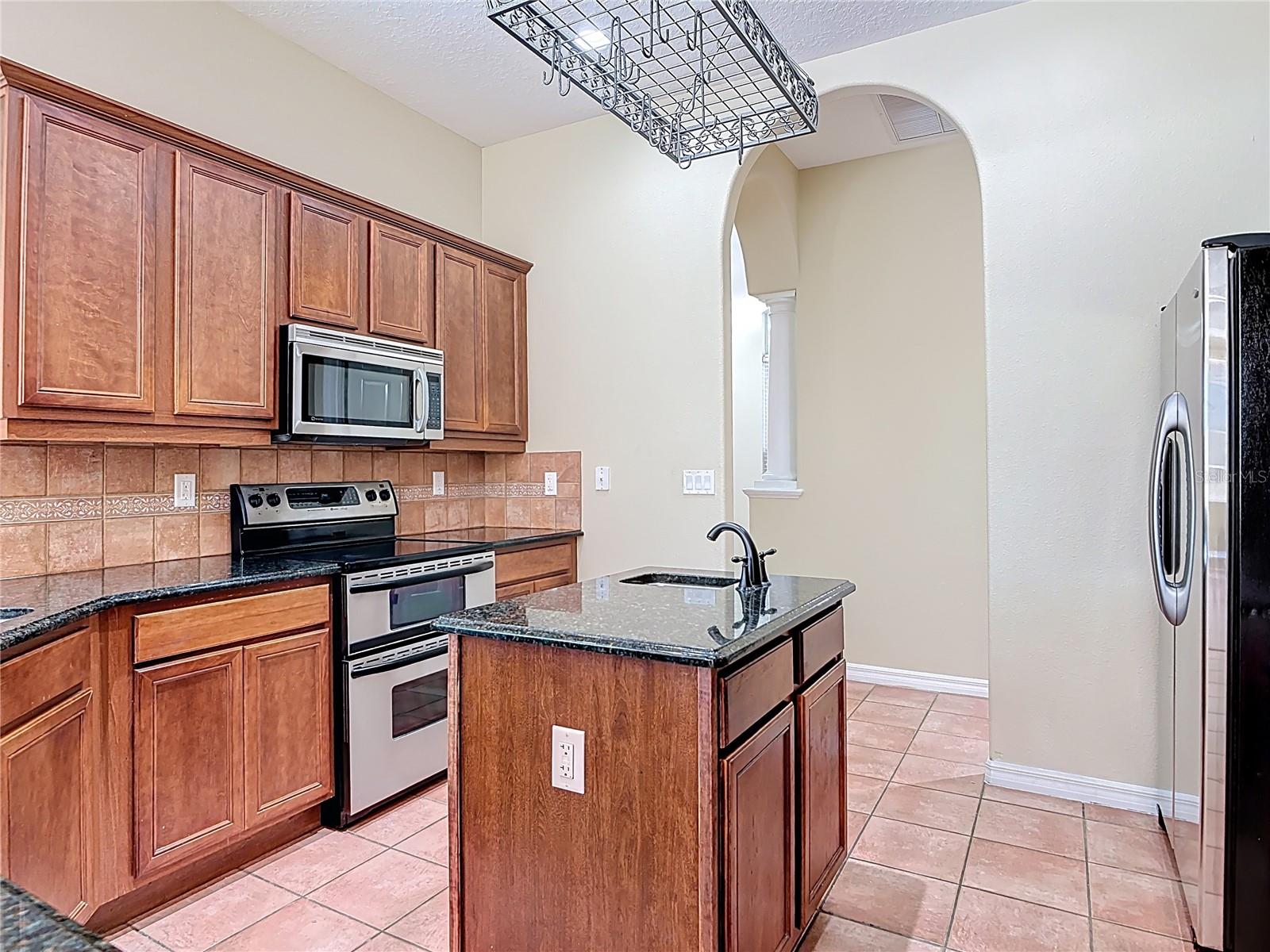 949 HAWK LNDG, FRUITLAND PARK, FL, 34731