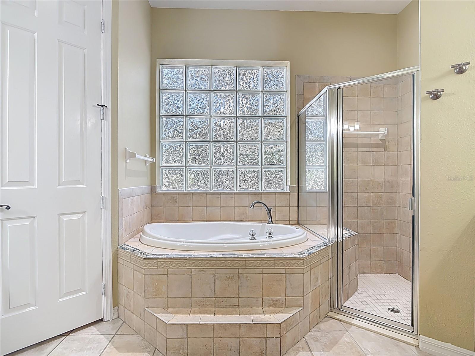 949 HAWK LNDG, FRUITLAND PARK, FL, 34731