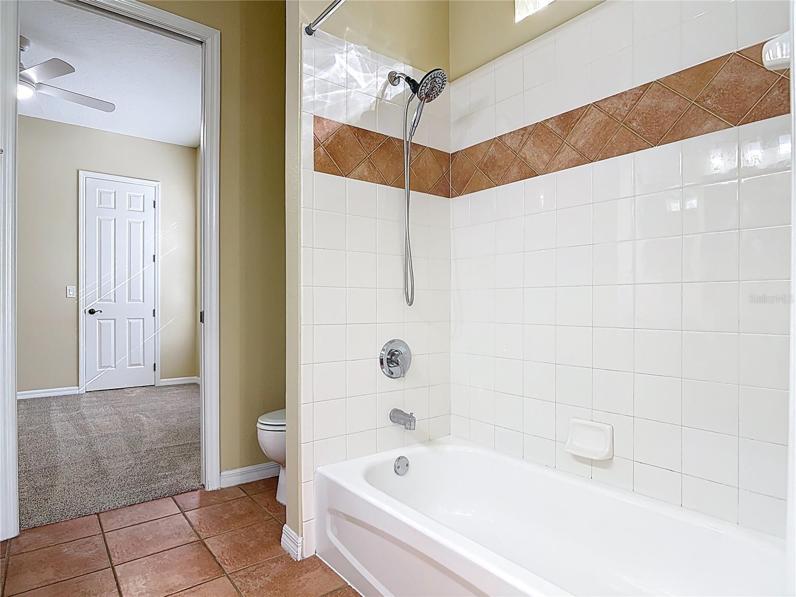 949 HAWK LNDG, FRUITLAND PARK, FL, 34731