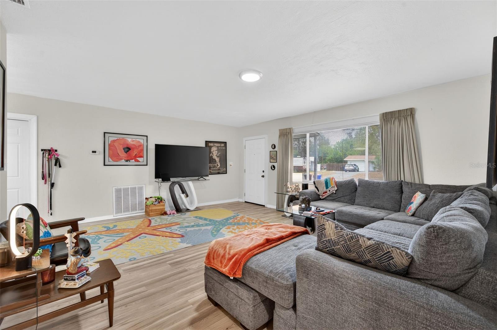 4273 ELKCAM BLVD SE, ST PETERSBURG, FL, 33705