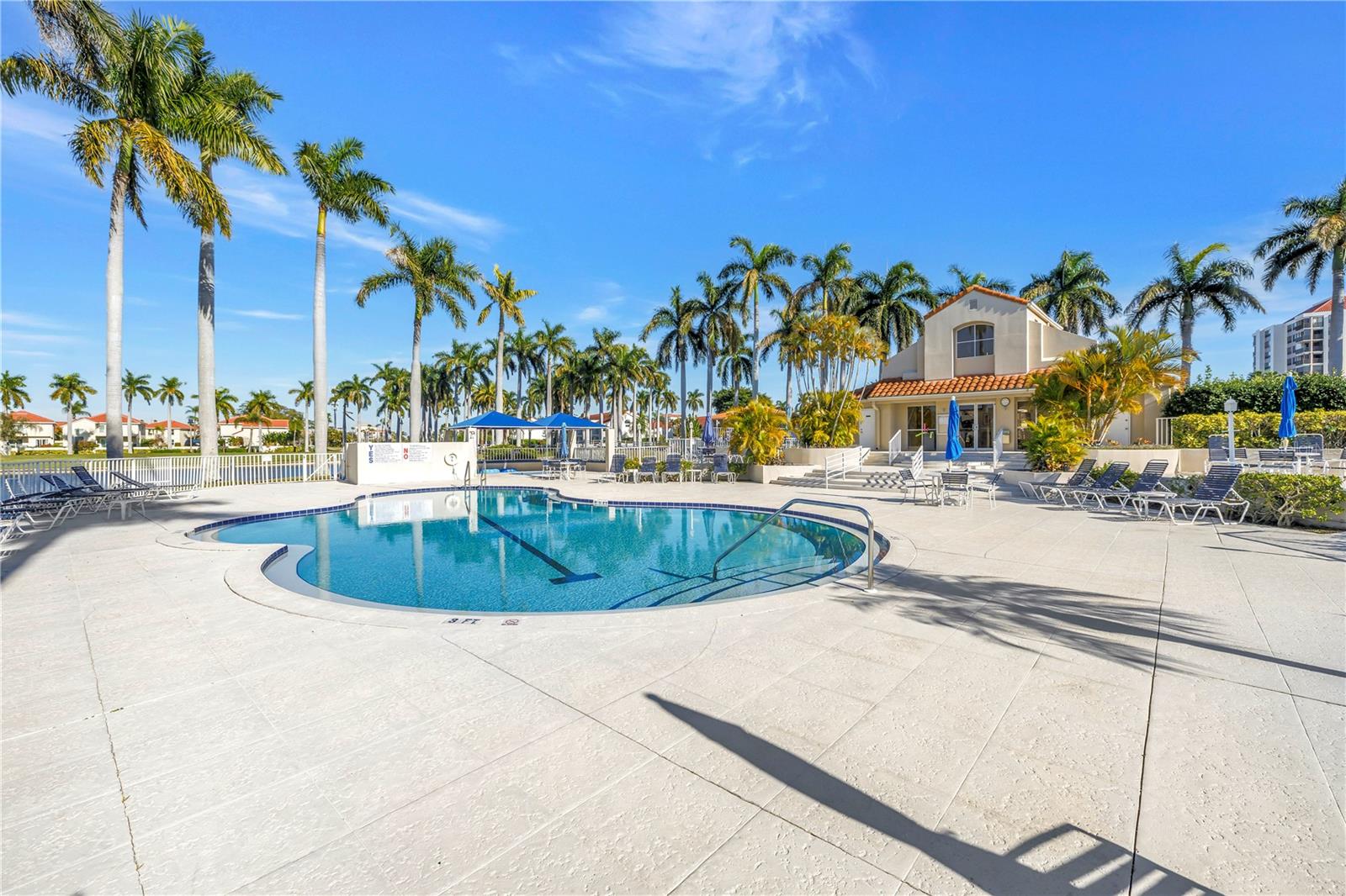 6080 BAHIA DEL MAR CIR #212, ST PETERSBURG, FL, 33715