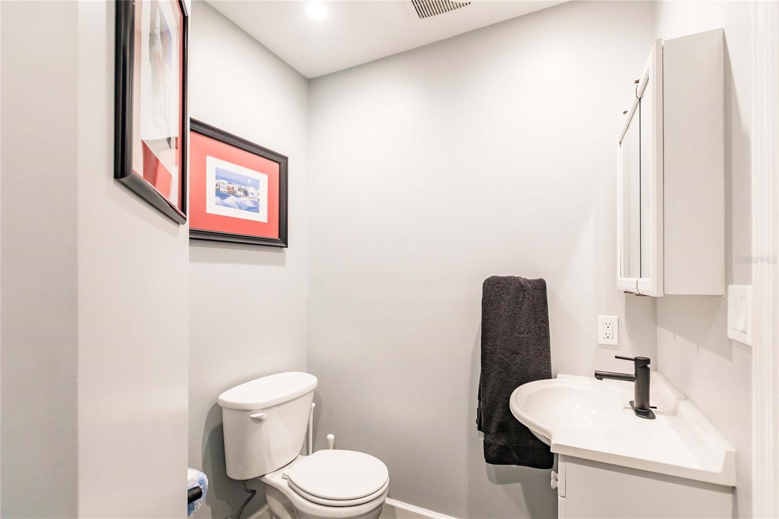 6053 E PEPPERTREE WAY #118, SARASOTA, FL, 34242