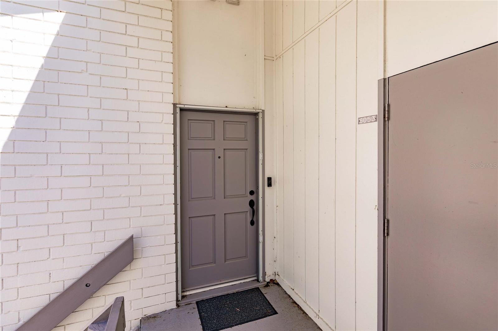 6053 E PEPPERTREE WAY #118, SARASOTA, FL, 34242