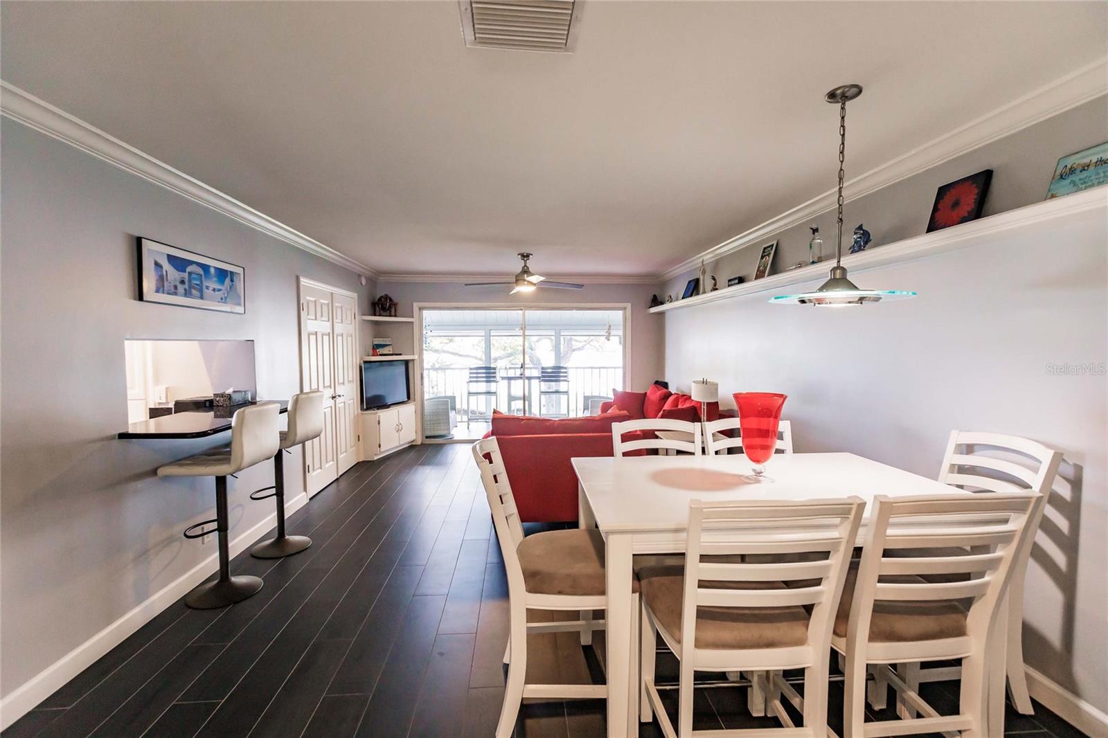 6053 E PEPPERTREE WAY #118, SARASOTA, FL, 34242