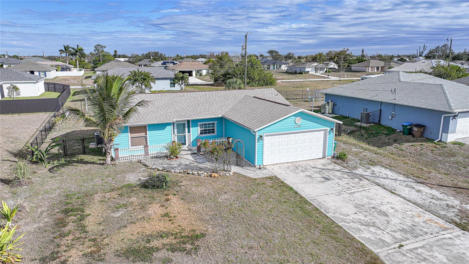 2213 NE 6TH PL, CAPE CORAL, FL, 33909