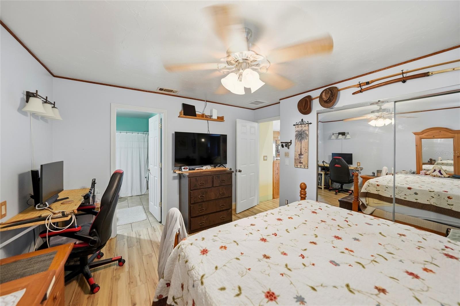 2213 NE 6TH PL, CAPE CORAL, FL, 33909