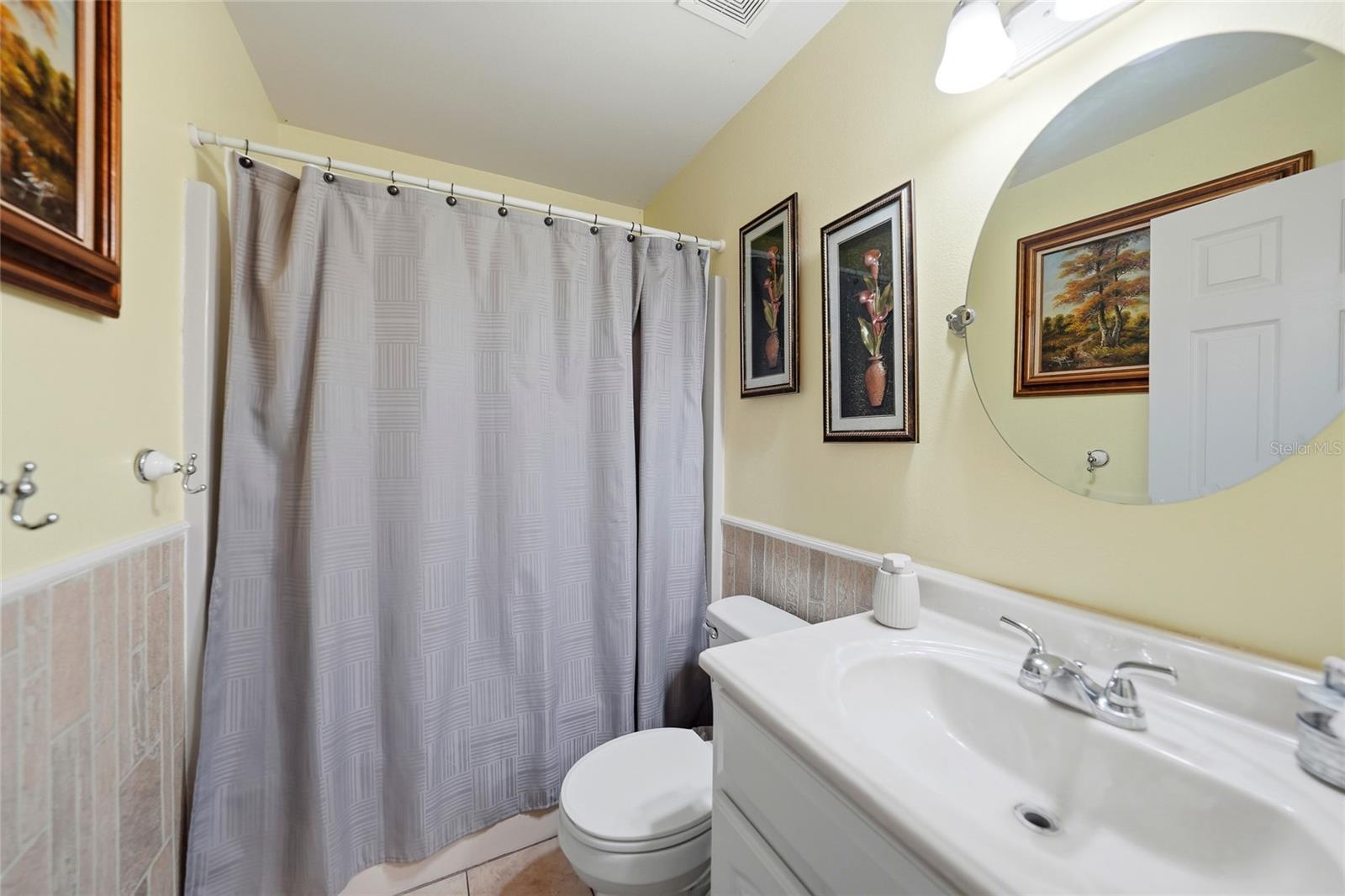 2213 NE 6TH PL, CAPE CORAL, FL, 33909