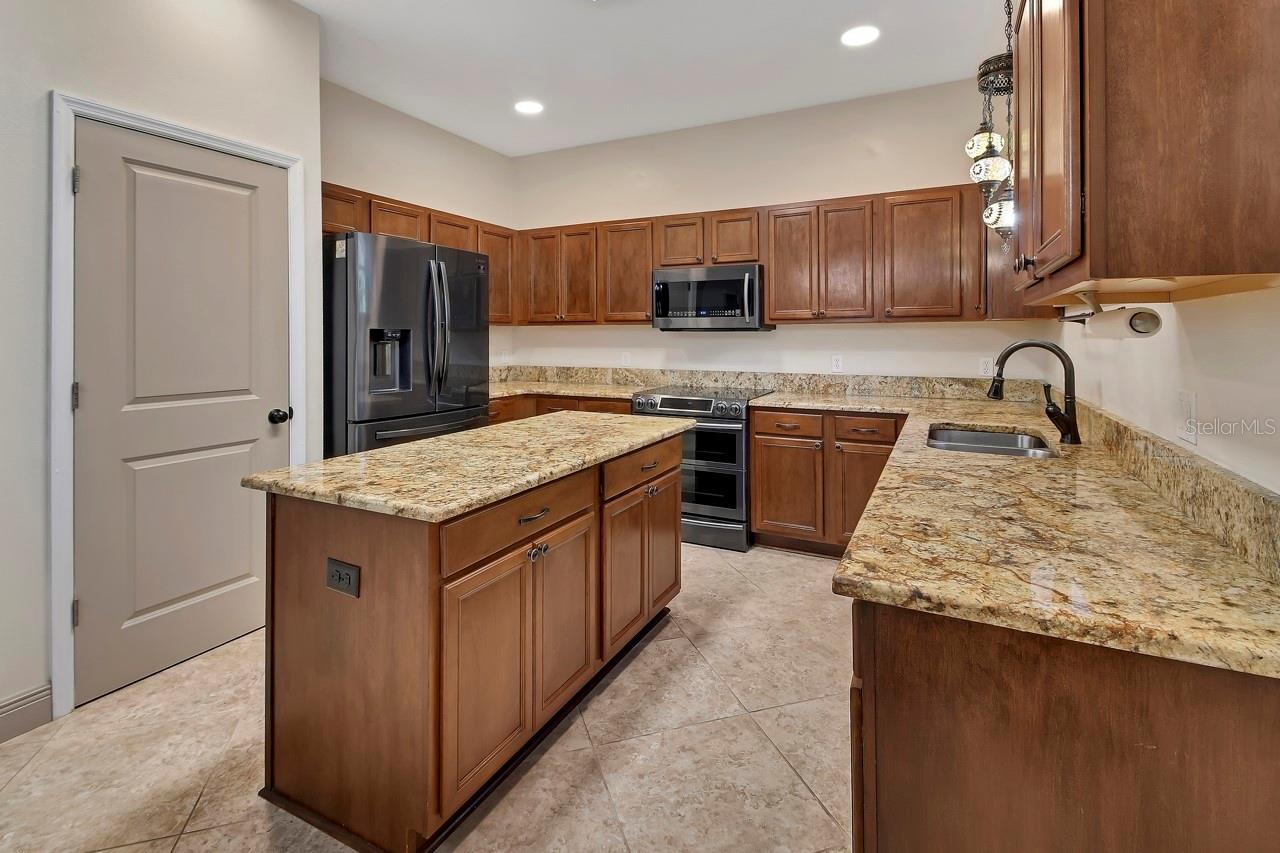 1221 BRAMLEY LN, DELAND, FL, 32720