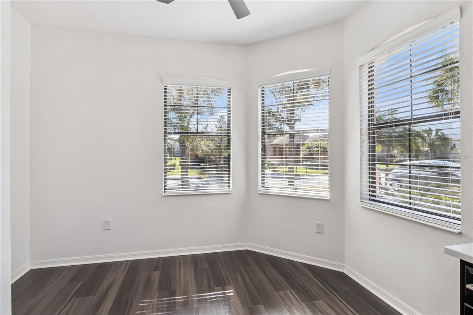 884 GRAND CANAL DR, KISSIMMEE, FL, 34759