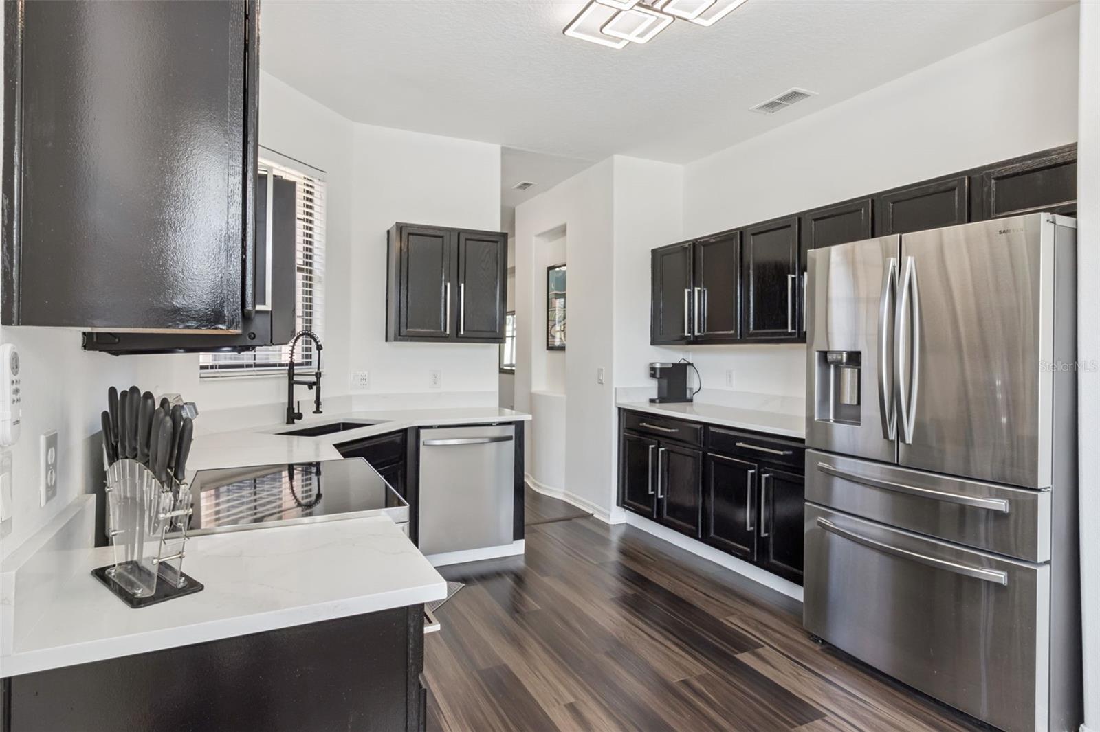 884 GRAND CANAL DR, KISSIMMEE, FL, 34759