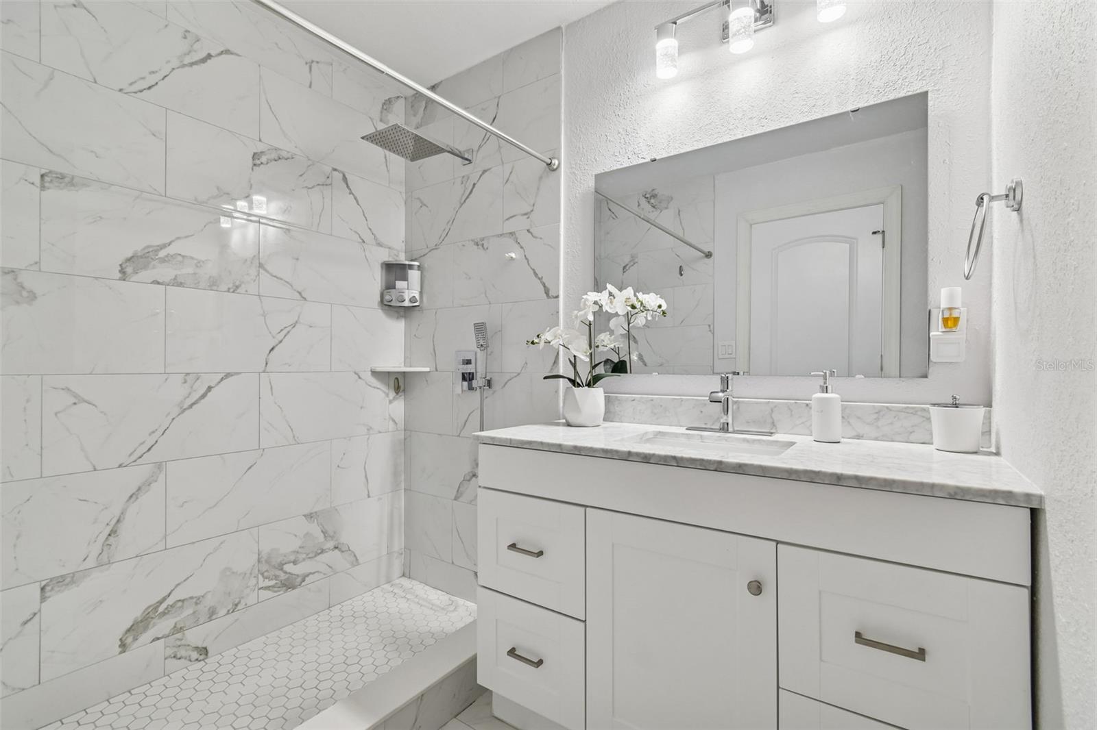 2109 OAKLAND DR, BRANDON, FL, 33510