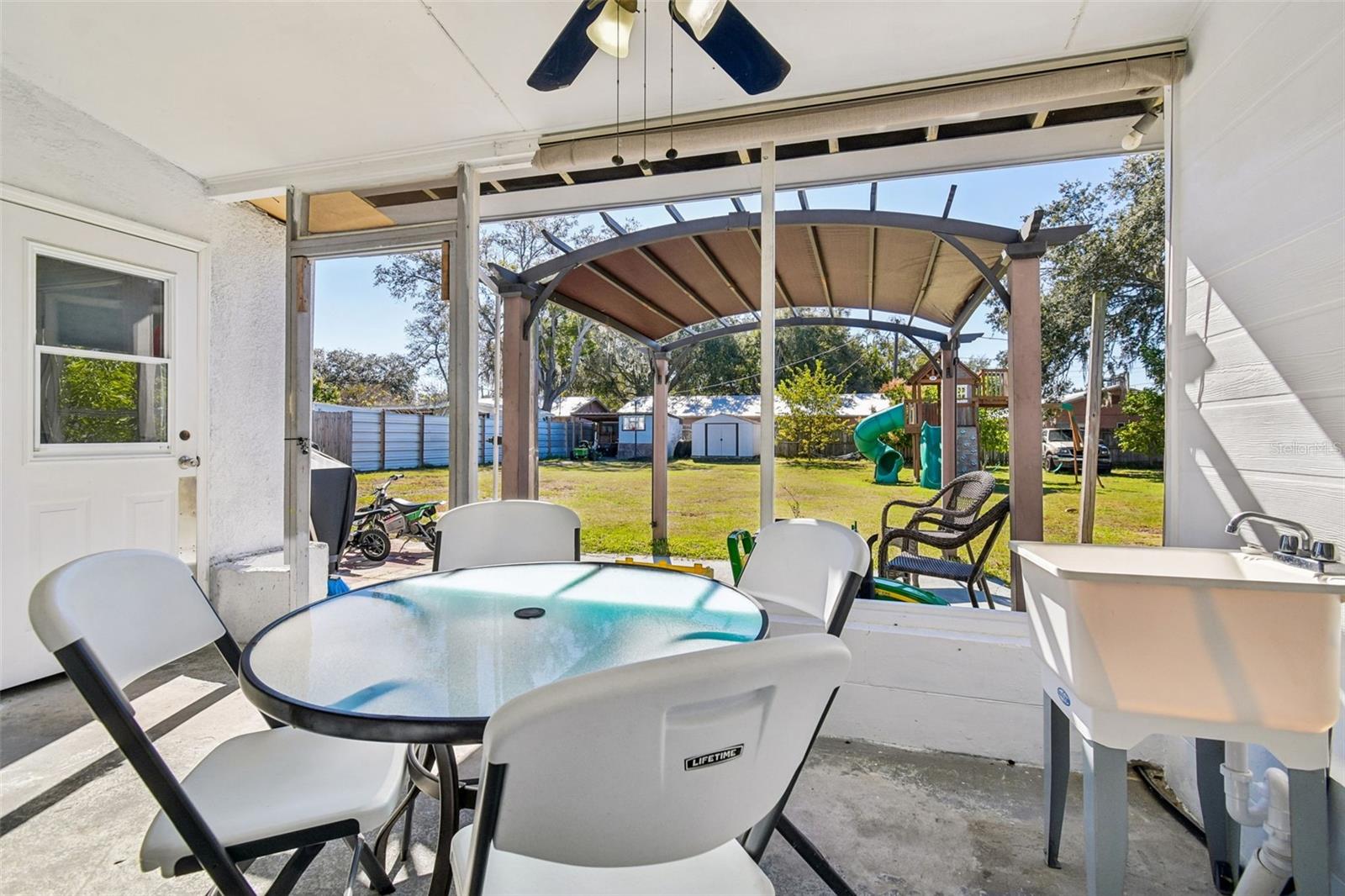 2109 OAKLAND DR, BRANDON, FL, 33510