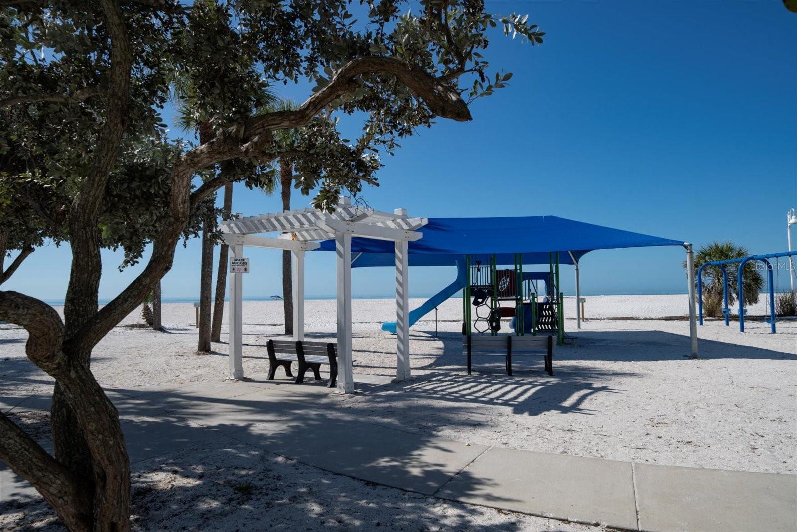 24 80TH TER, TREASURE ISLAND, FL, 33706