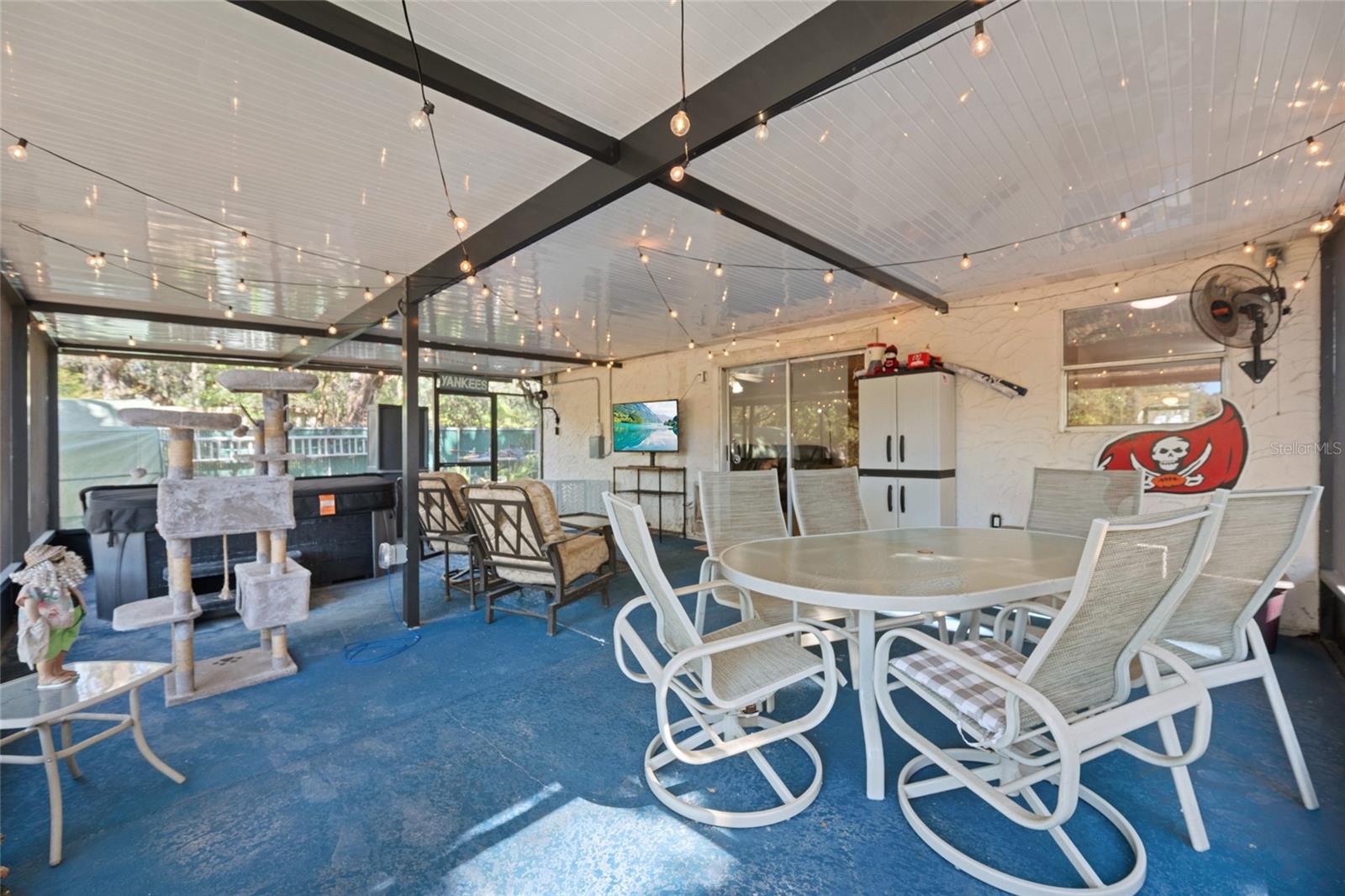 10100 FRIERSON LAKE DR, HUDSON, FL, 34669