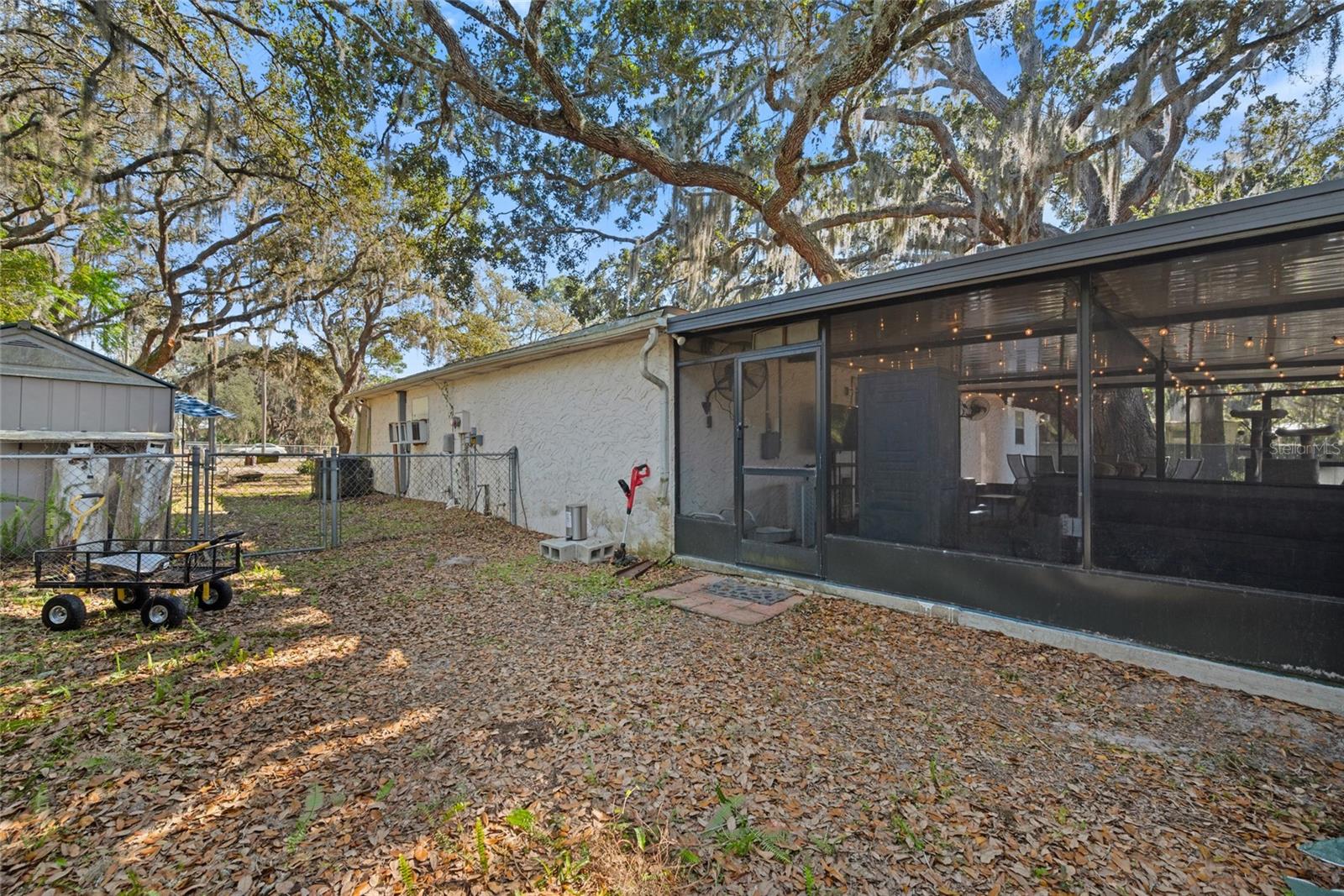 10100 FRIERSON LAKE DR, HUDSON, FL, 34669