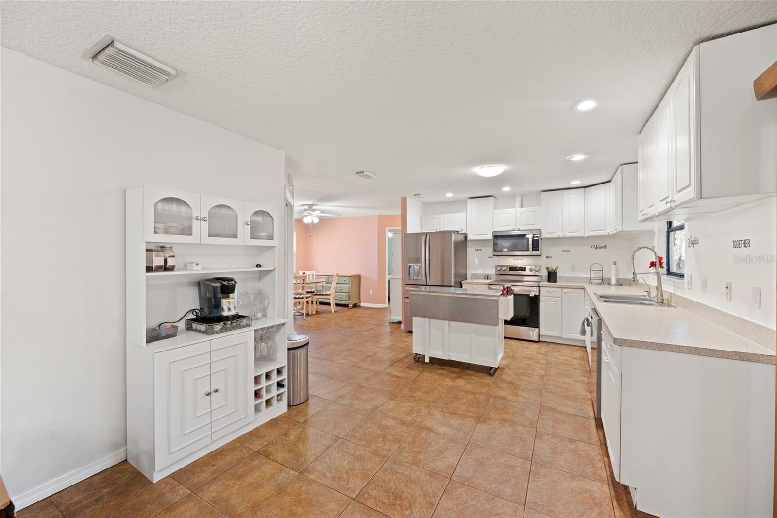 10100 FRIERSON LAKE DR, HUDSON, FL, 34669