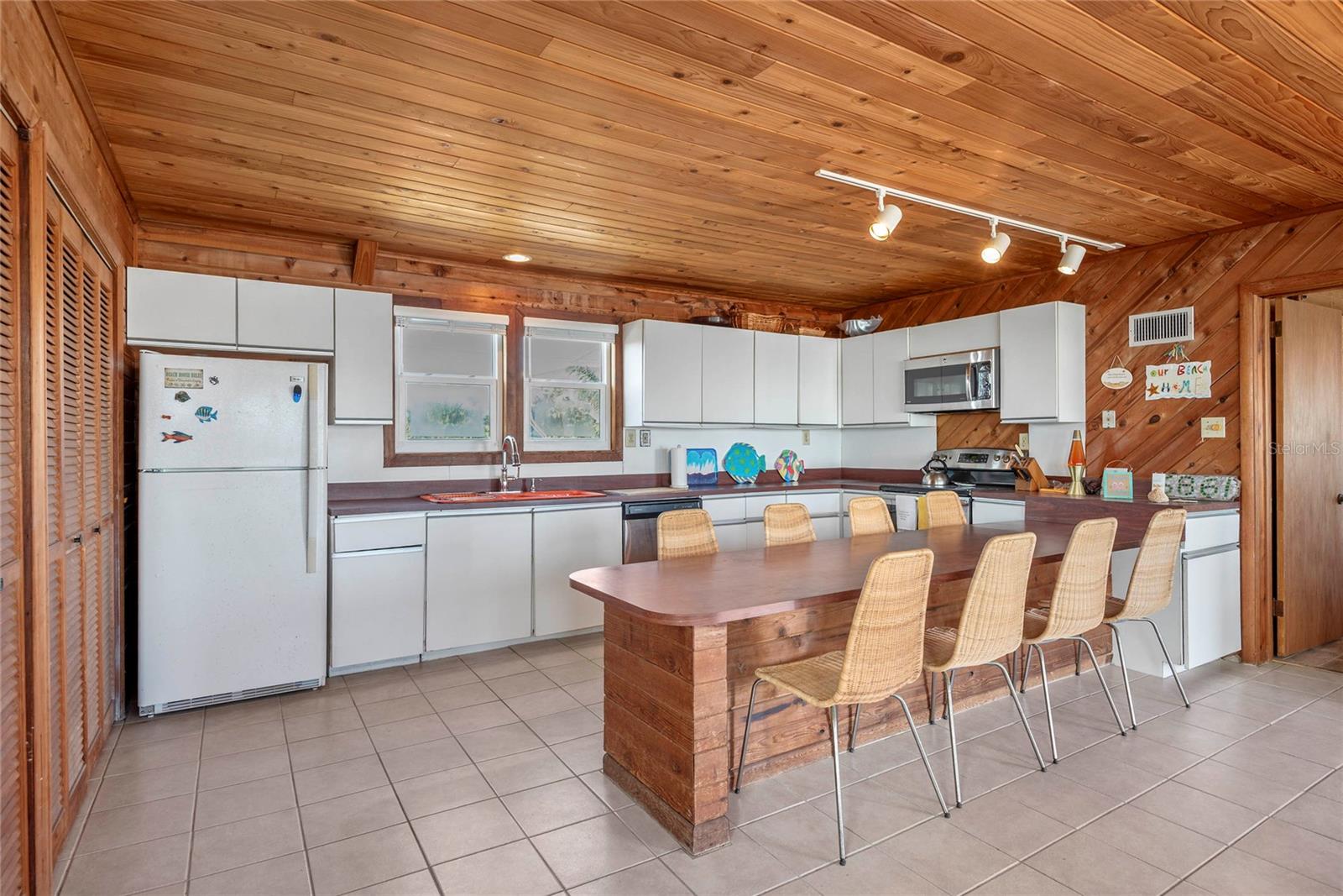 6861 S ATLANTIC AVE, NEW SMYRNA BEACH, FL, 32169