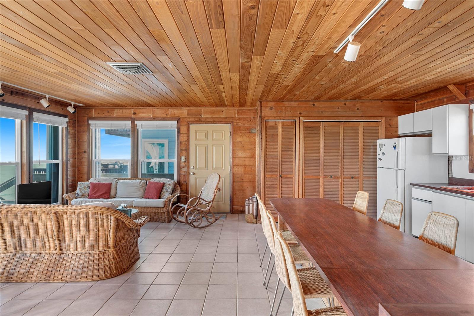 6861 S ATLANTIC AVE, NEW SMYRNA BEACH, FL, 32169