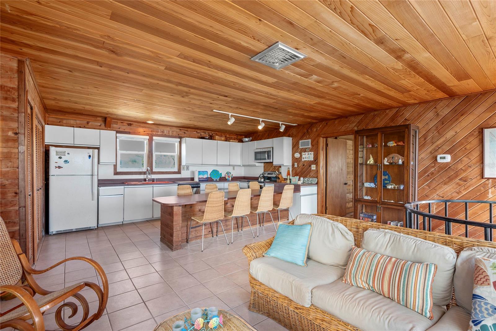 6861 S ATLANTIC AVE, NEW SMYRNA BEACH, FL, 32169