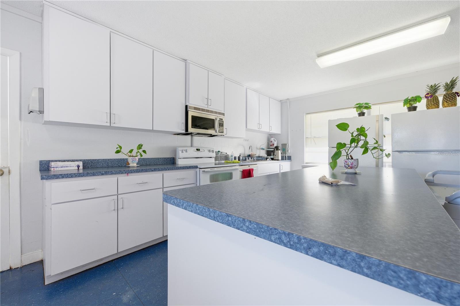 6104 POLK AVE NW, LAKELAND, FL, 33810