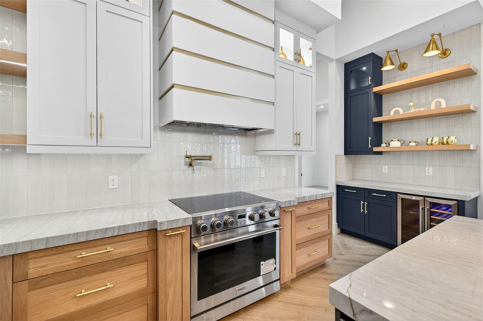 1825 NW 37TH AVE, CAPE CORAL, FL, 33993