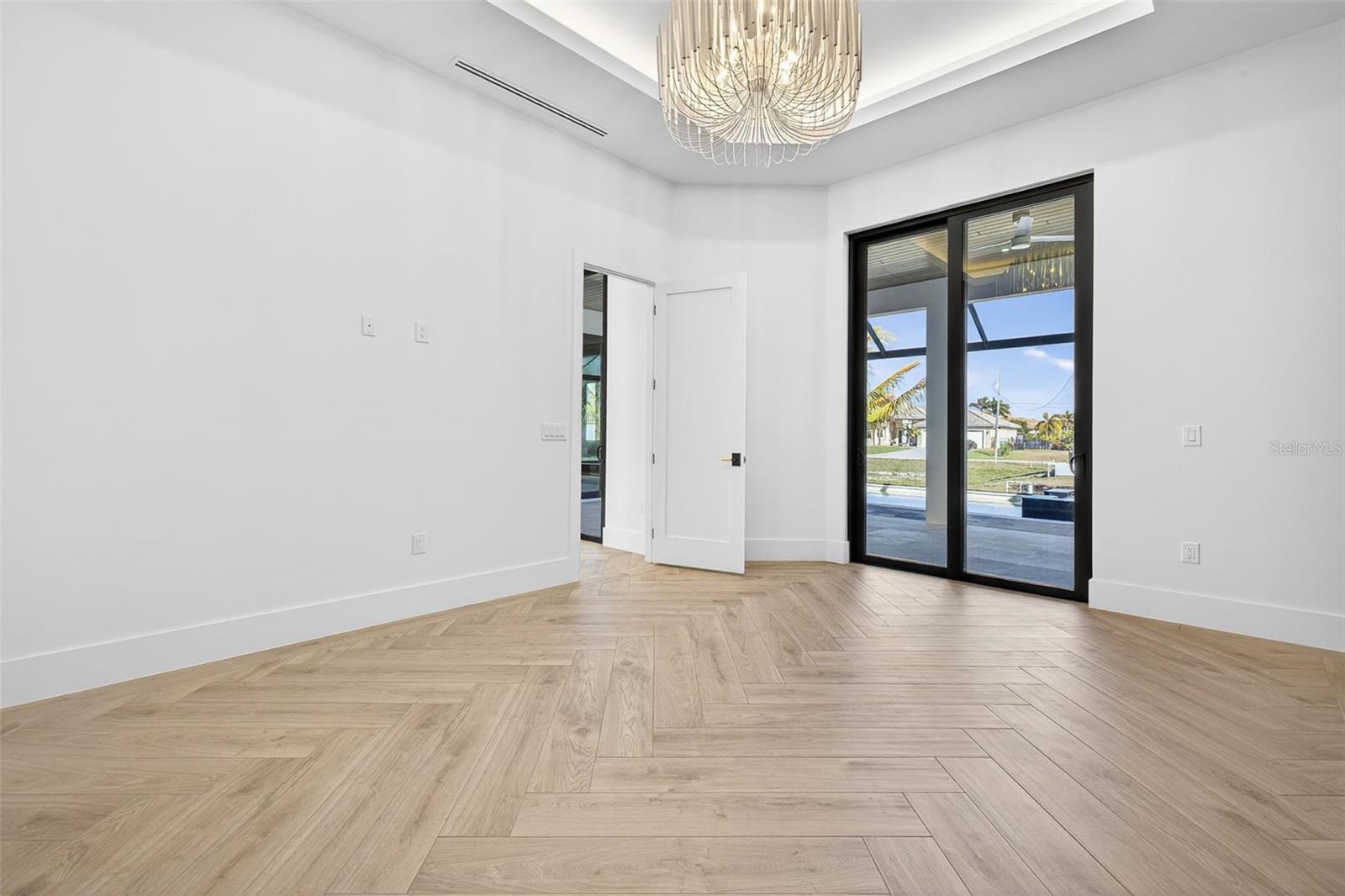 1825 NW 37TH AVE, CAPE CORAL, FL, 33993