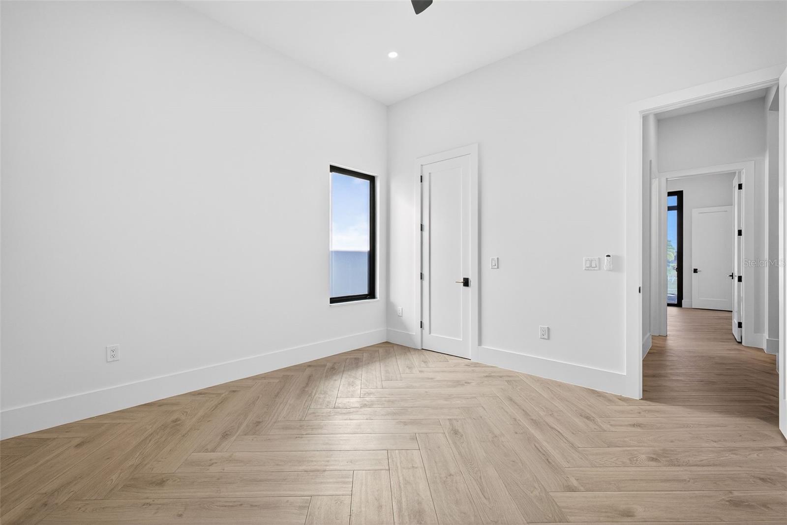 1825 NW 37TH AVE, CAPE CORAL, FL, 33993