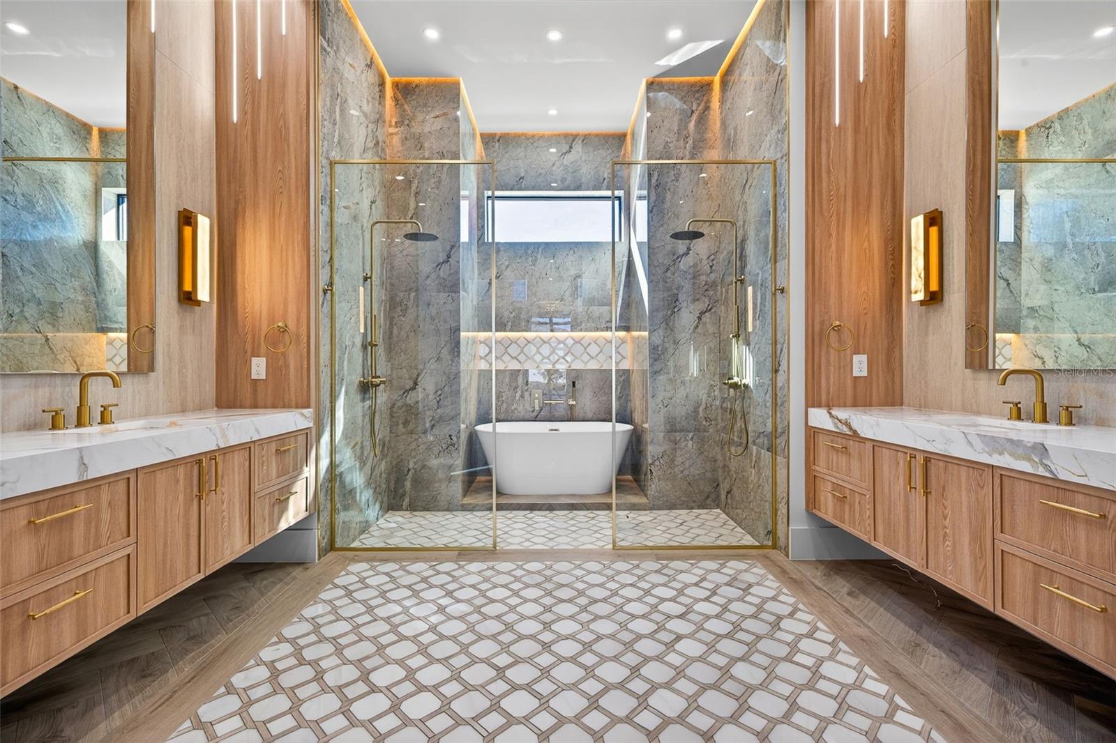 1825 NW 37TH AVE, CAPE CORAL, FL, 33993