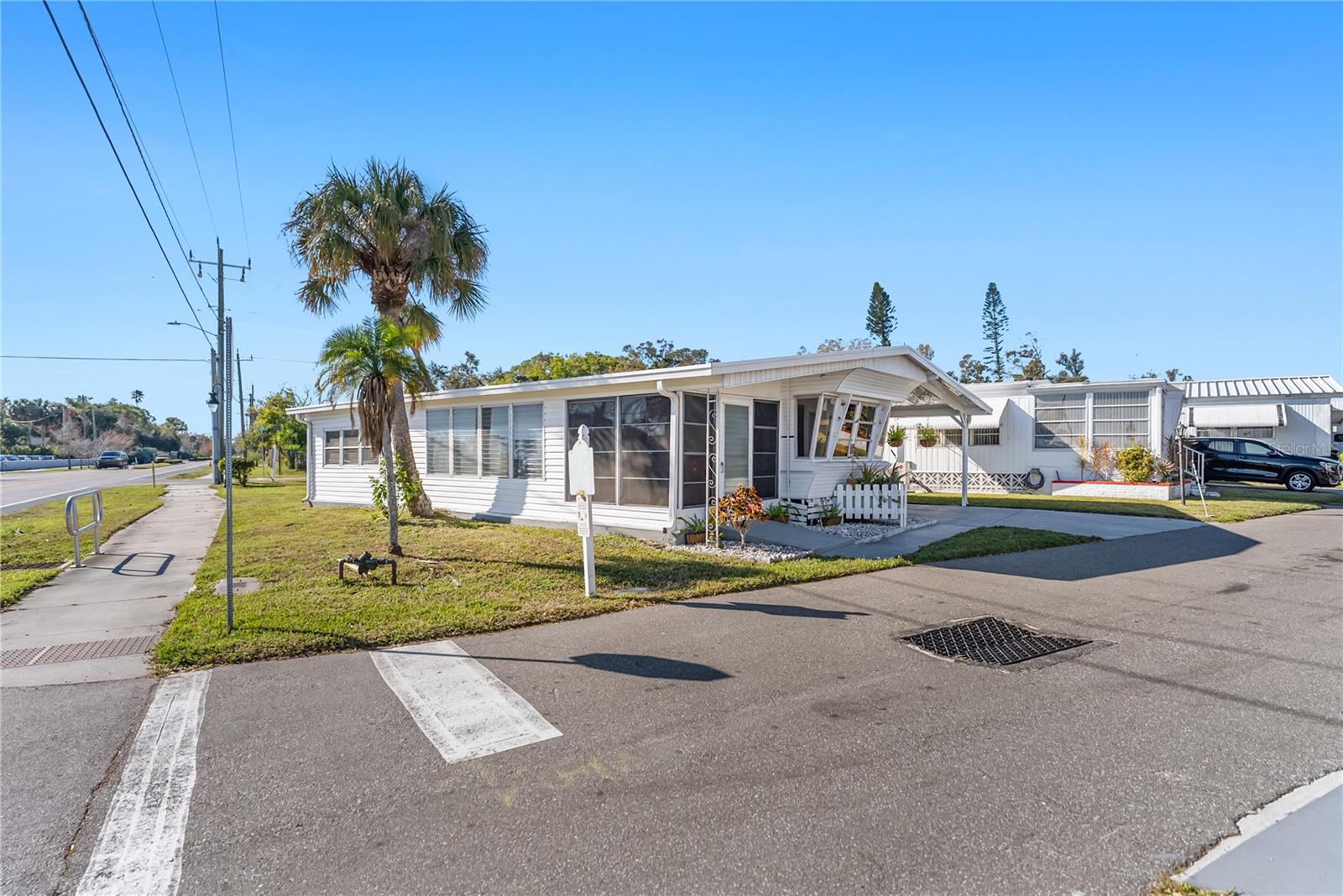 1100 UNIVERSITY PKWY, SARASOTA, FL, 34234