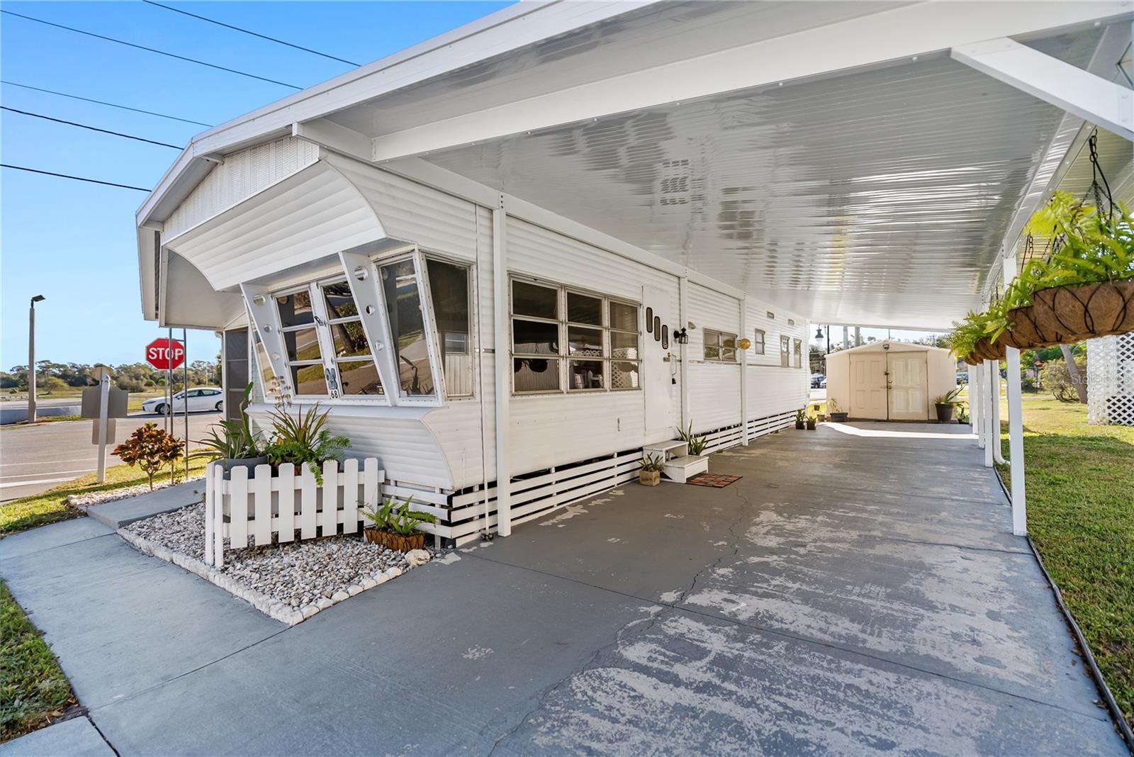 1100 UNIVERSITY PKWY, SARASOTA, FL, 34234