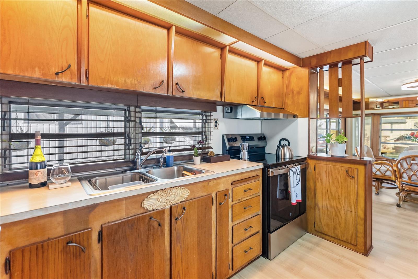 1100 UNIVERSITY PKWY, SARASOTA, FL, 34234