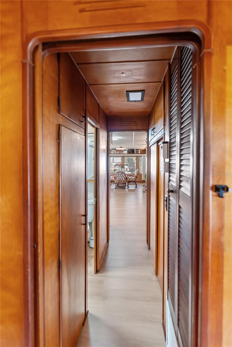 1100 UNIVERSITY PKWY, SARASOTA, FL, 34234