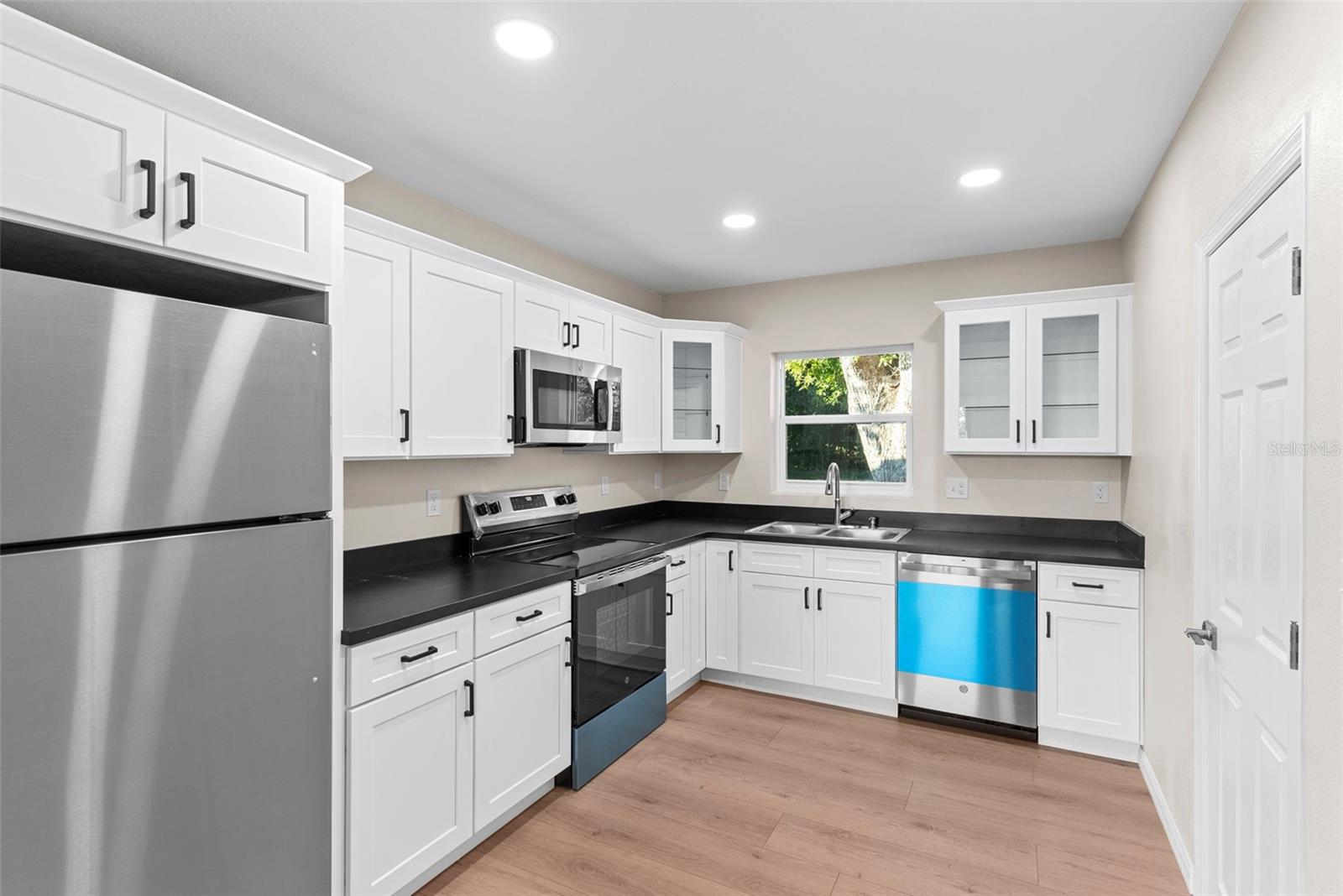 712 PILAKLAKAHA AVE, AUBURNDALE, FL, 33823