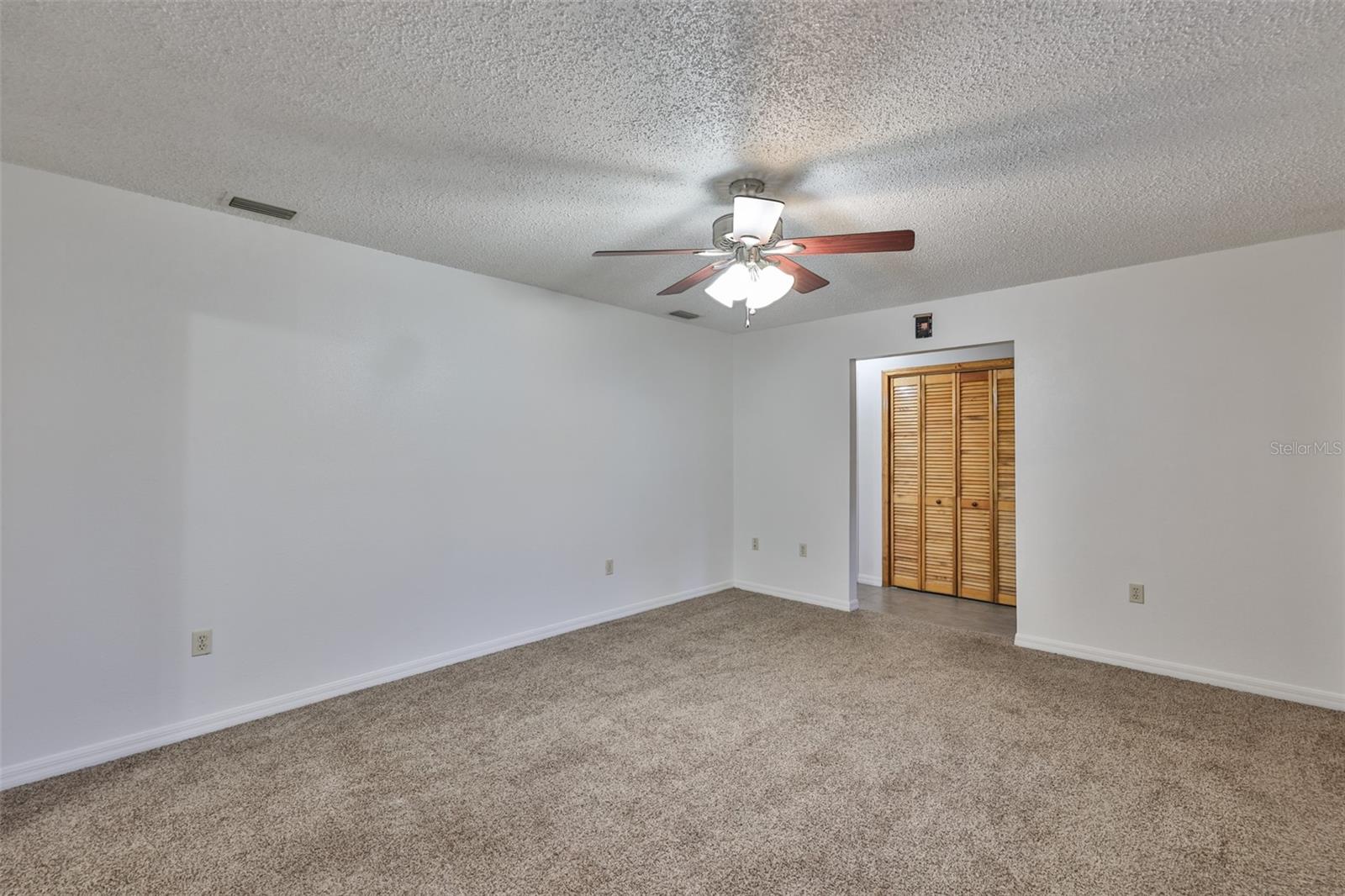 7201 E 21ST AVE, TAMPA, FL, 33619