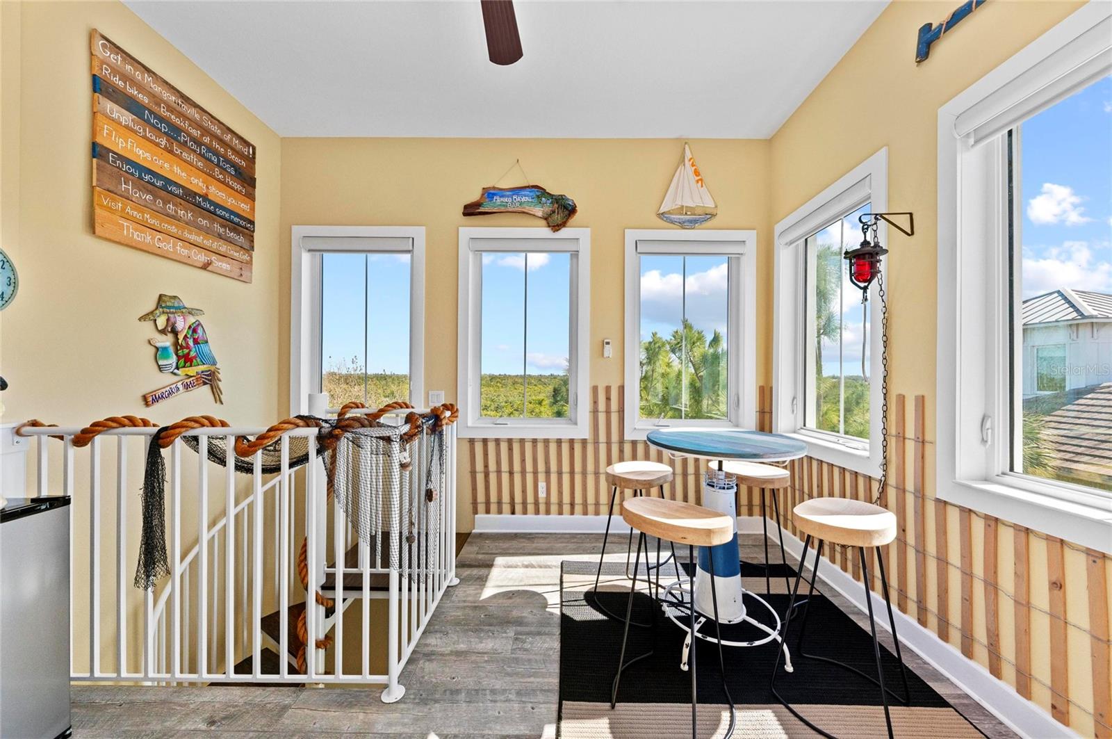 267 SAPPHIRE LAKE DR #202, BRADENTON, FL, 34209