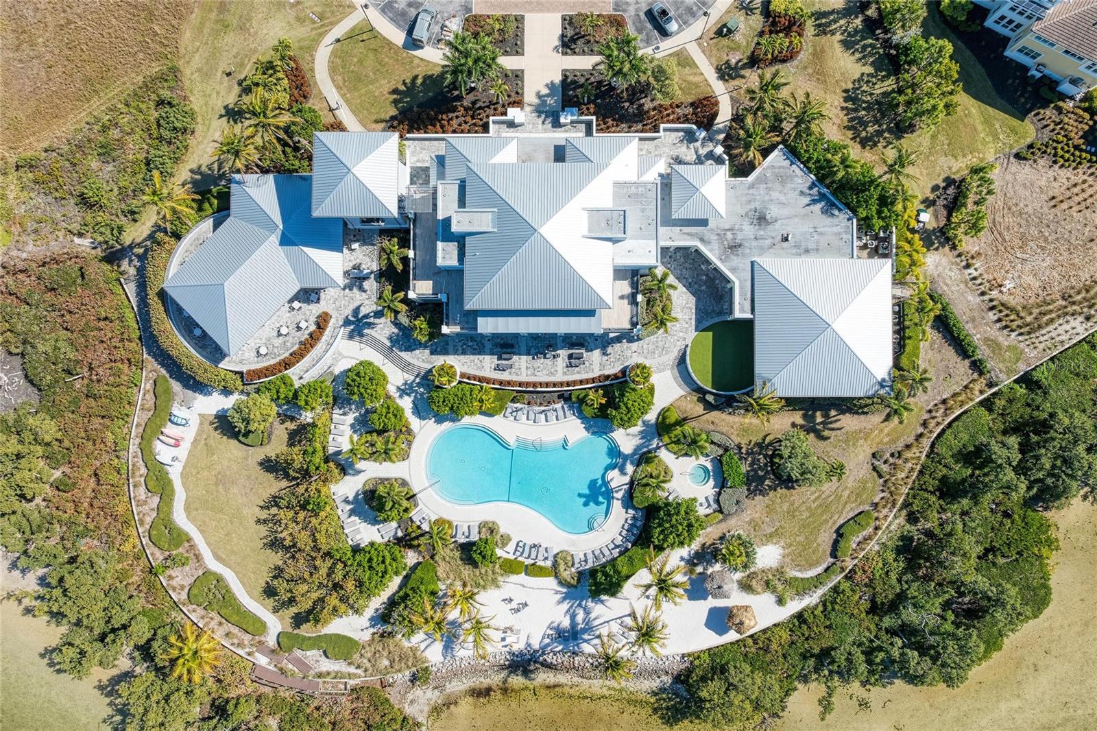 267 SAPPHIRE LAKE DR #202, BRADENTON, FL, 34209